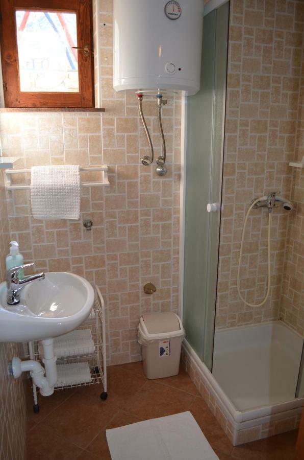 Holiday Home Garina Draga Bašćanska Εξωτερικό φωτογραφία